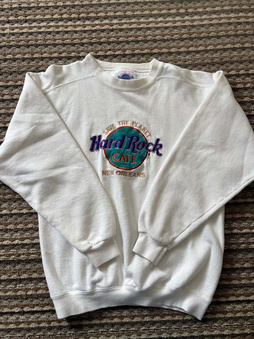 Vintage Hard Rock Cafe New Orleans Save The Planet White Sweatshirt Made In USA